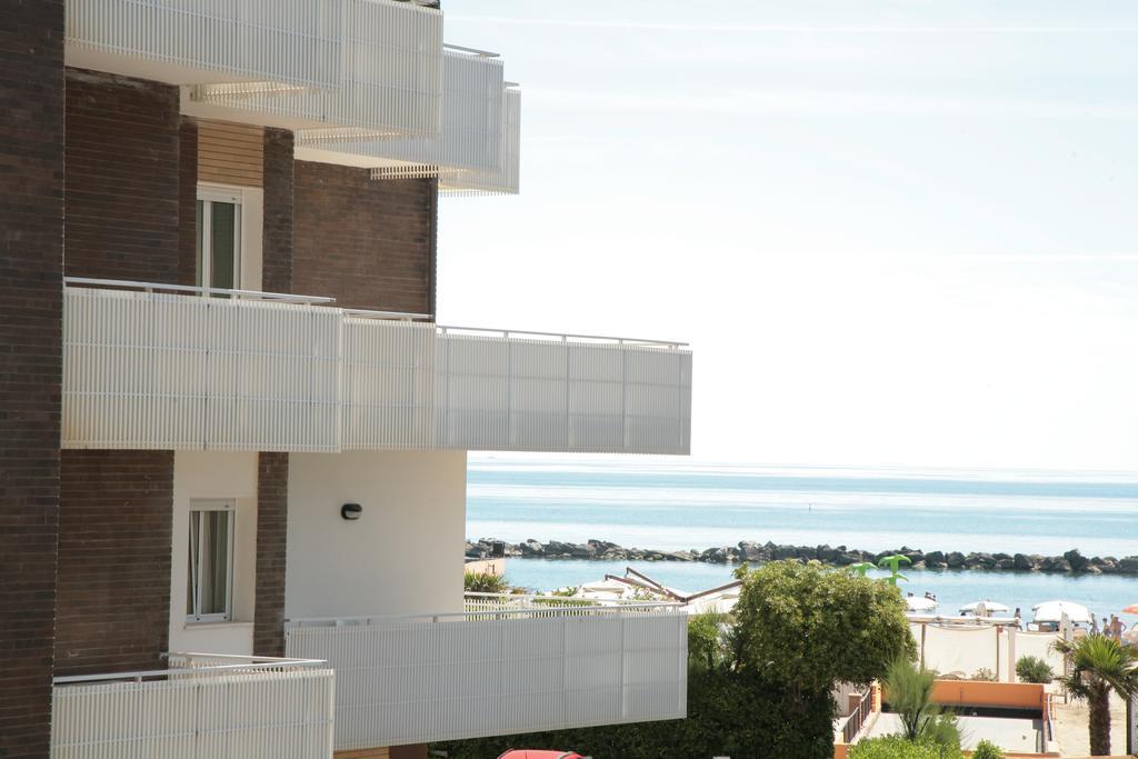 Residence San Paolo Lido Di Savio Exteriör bild